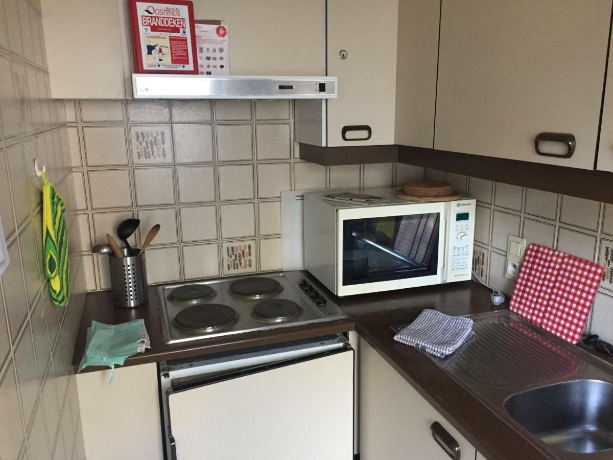 Studio Oostende Budget Apartment Luaran gambar